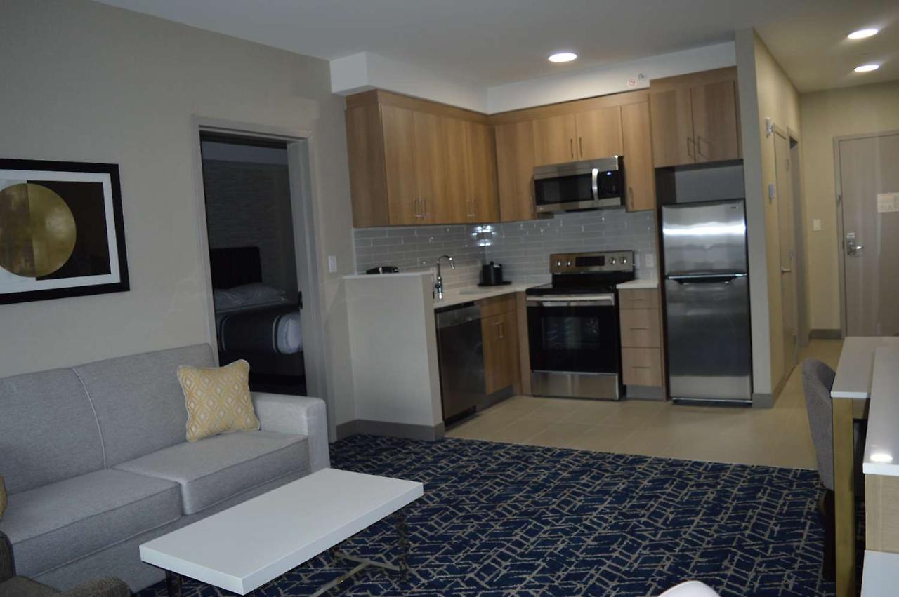 Best Western Premier Route 97 弗农 外观 照片