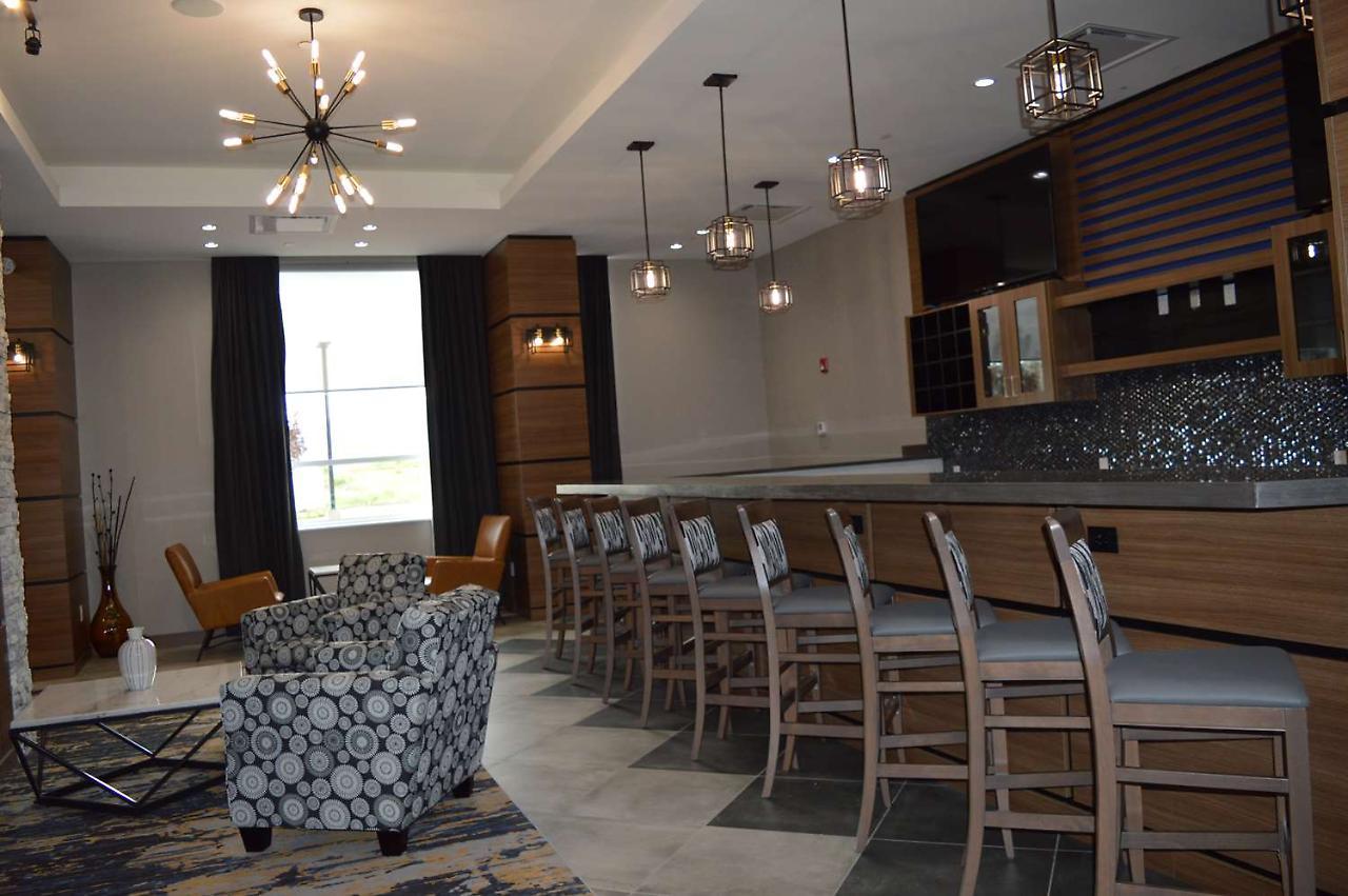 Best Western Premier Route 97 弗农 外观 照片