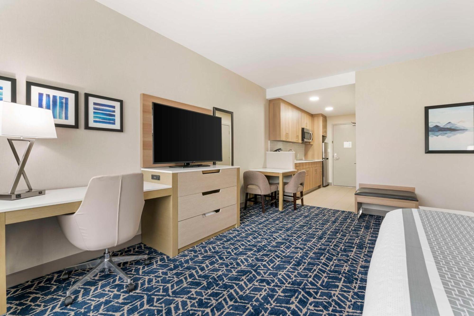 Best Western Premier Route 97 弗农 外观 照片