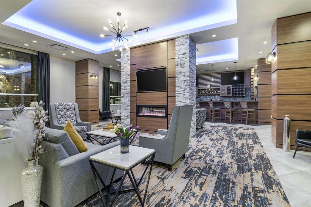 Best Western Premier Route 97 弗农 内观 照片
