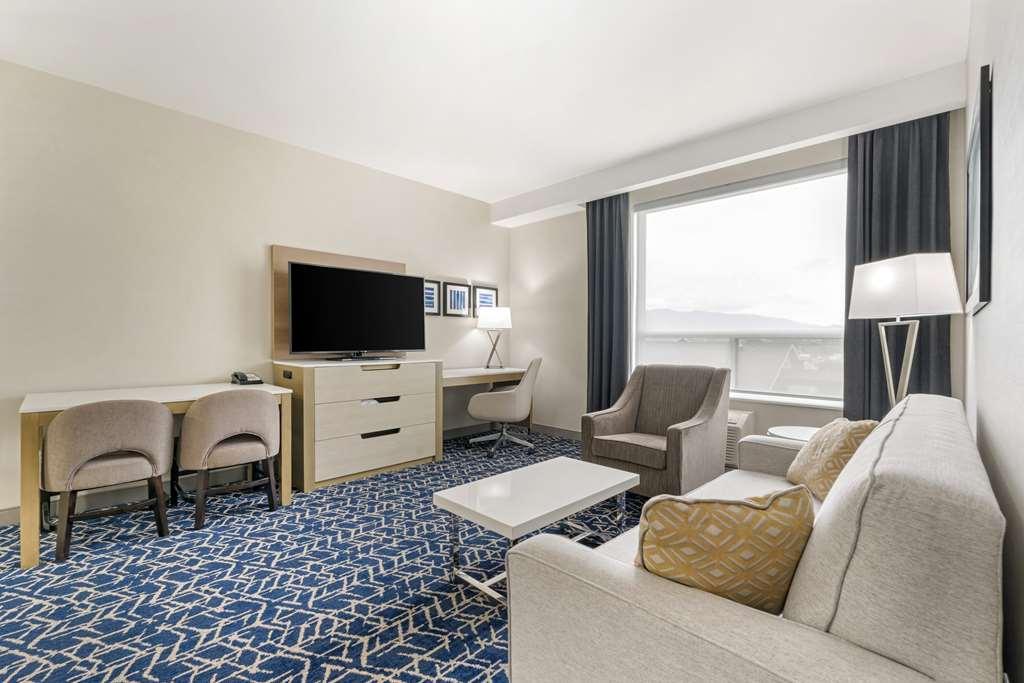 Best Western Premier Route 97 弗农 客房 照片